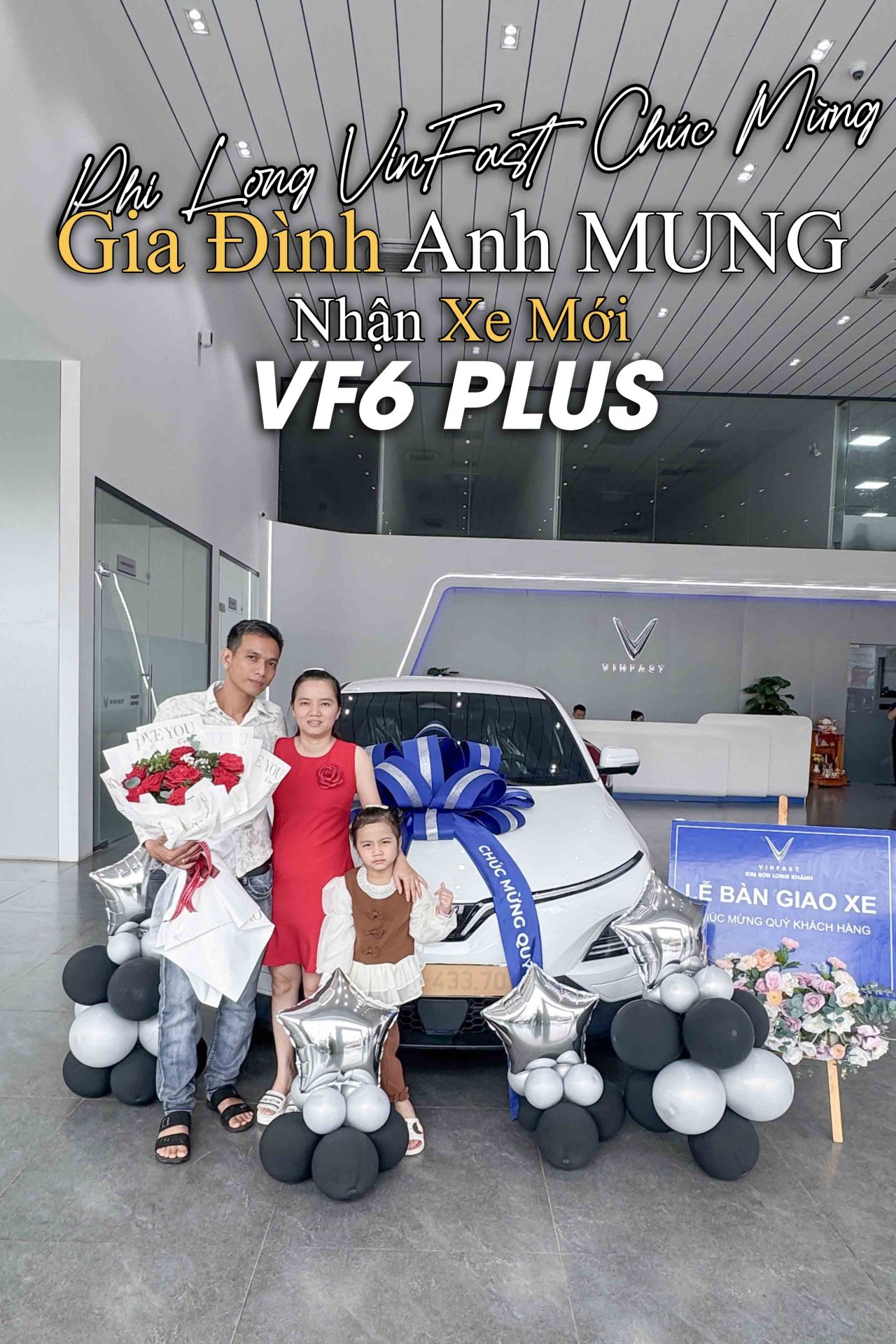 Khách hàng nhận xe VinFast