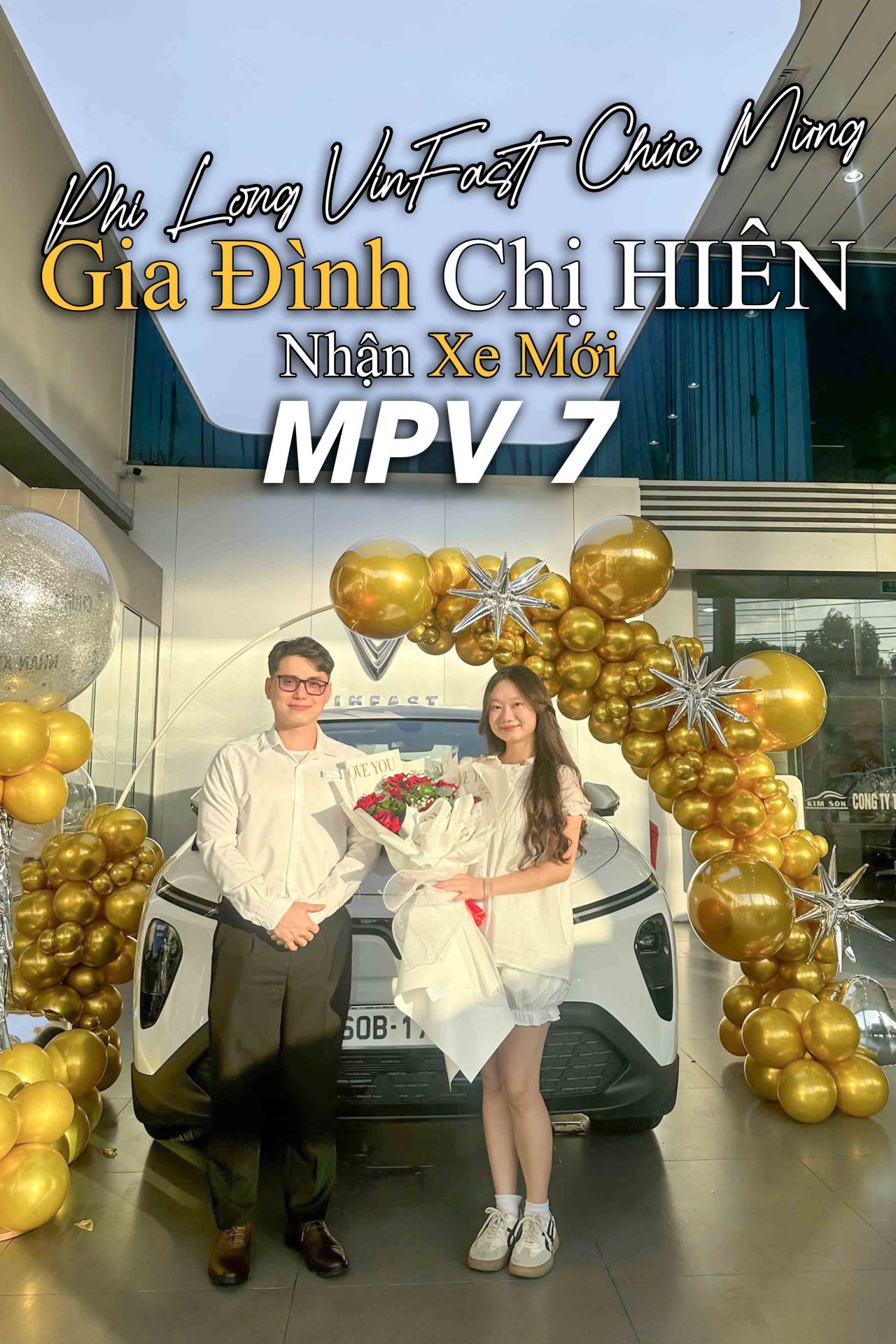 Khách hàng nhận xe VinFast